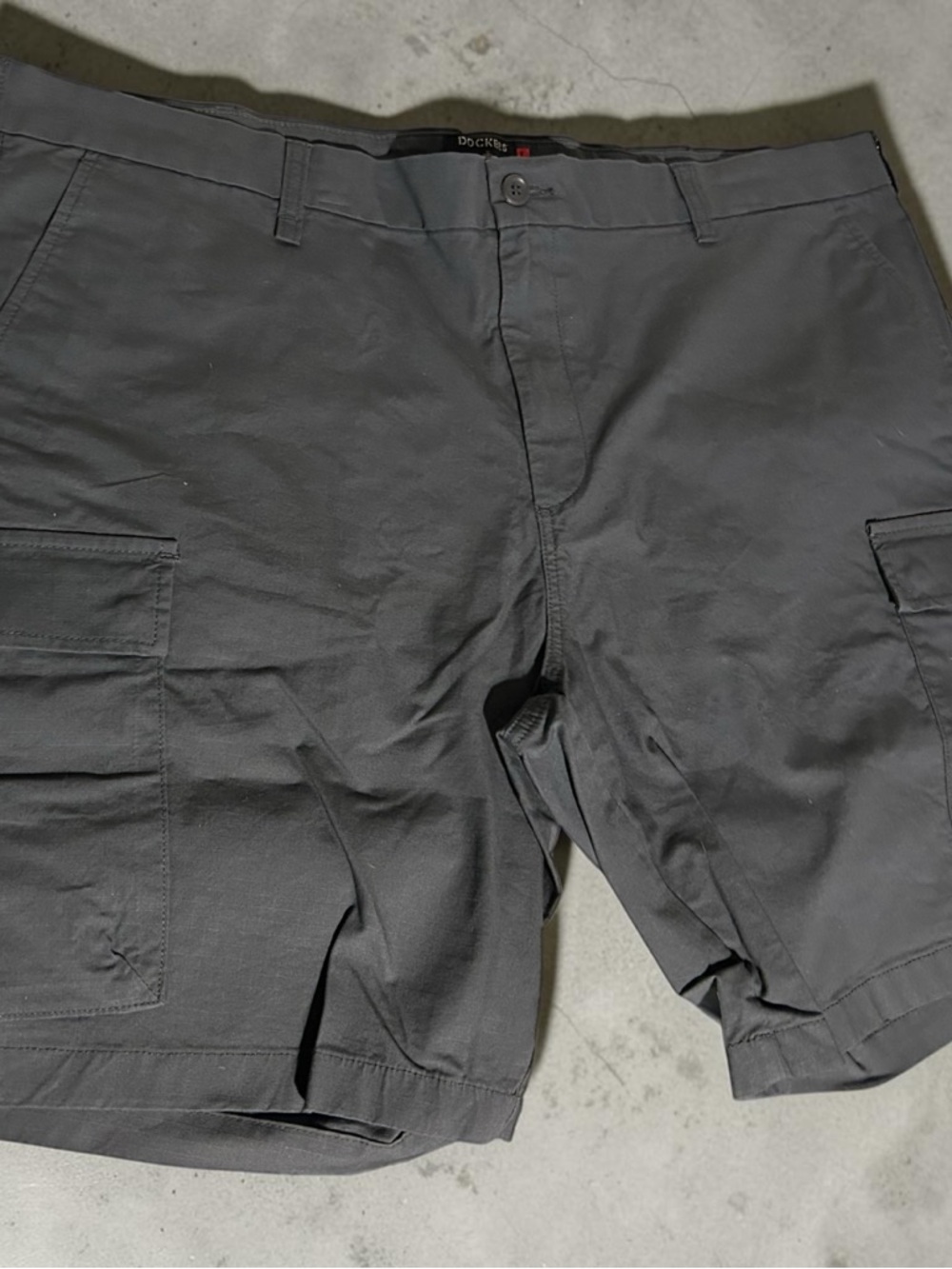 Dockers Men's Slate Cargo Smart Tech 360 Shorts